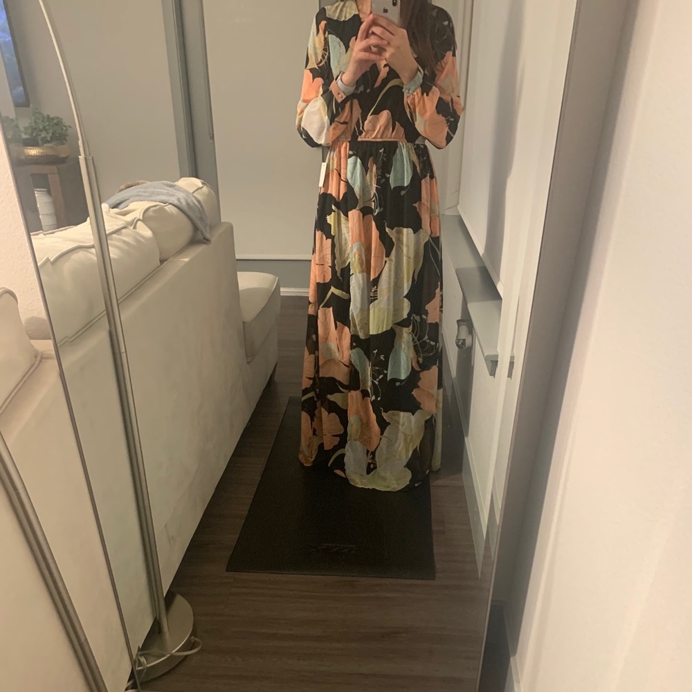 Lulus long sleeve full length floral dress